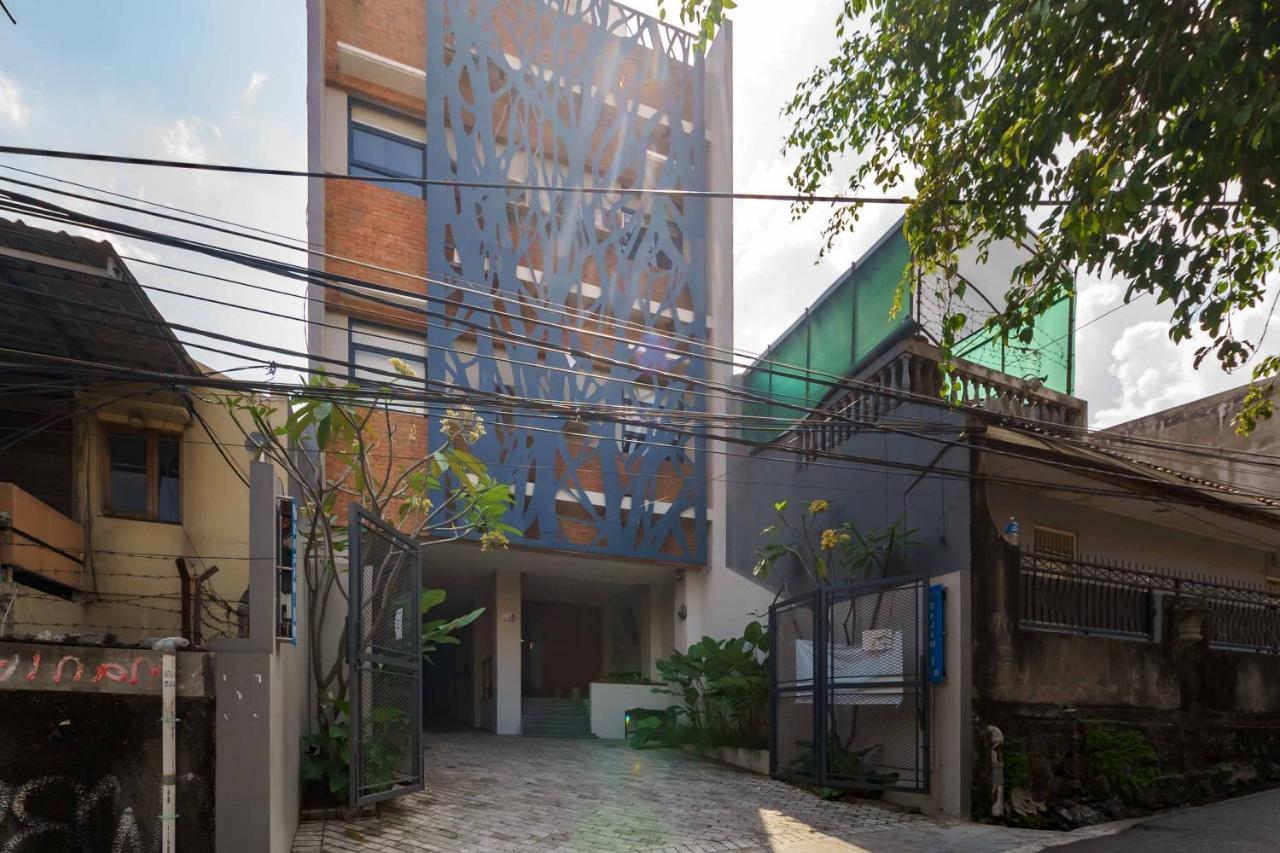 Reddoorz Plus Near Radio Dalam 3 Jakarta Buitenkant foto